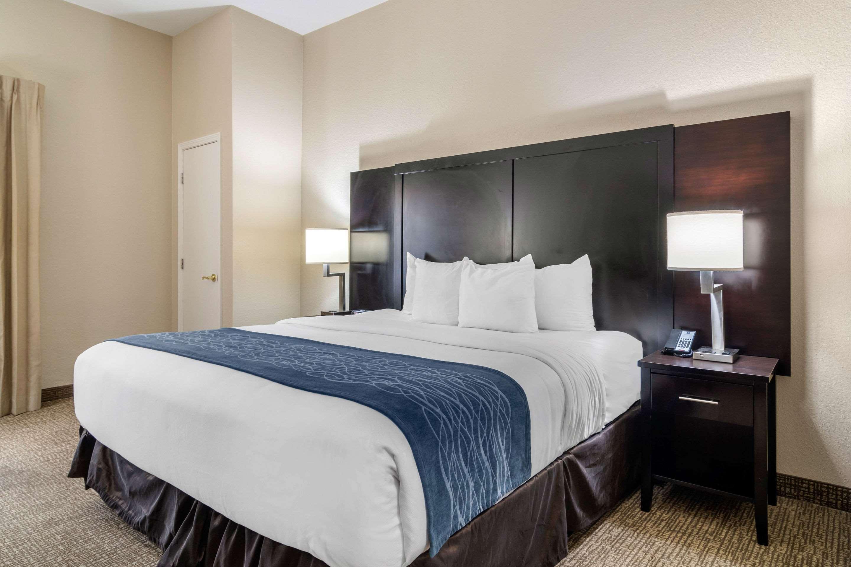 Comfort Inn & Suites Atlanta-Smyrna Экстерьер фото