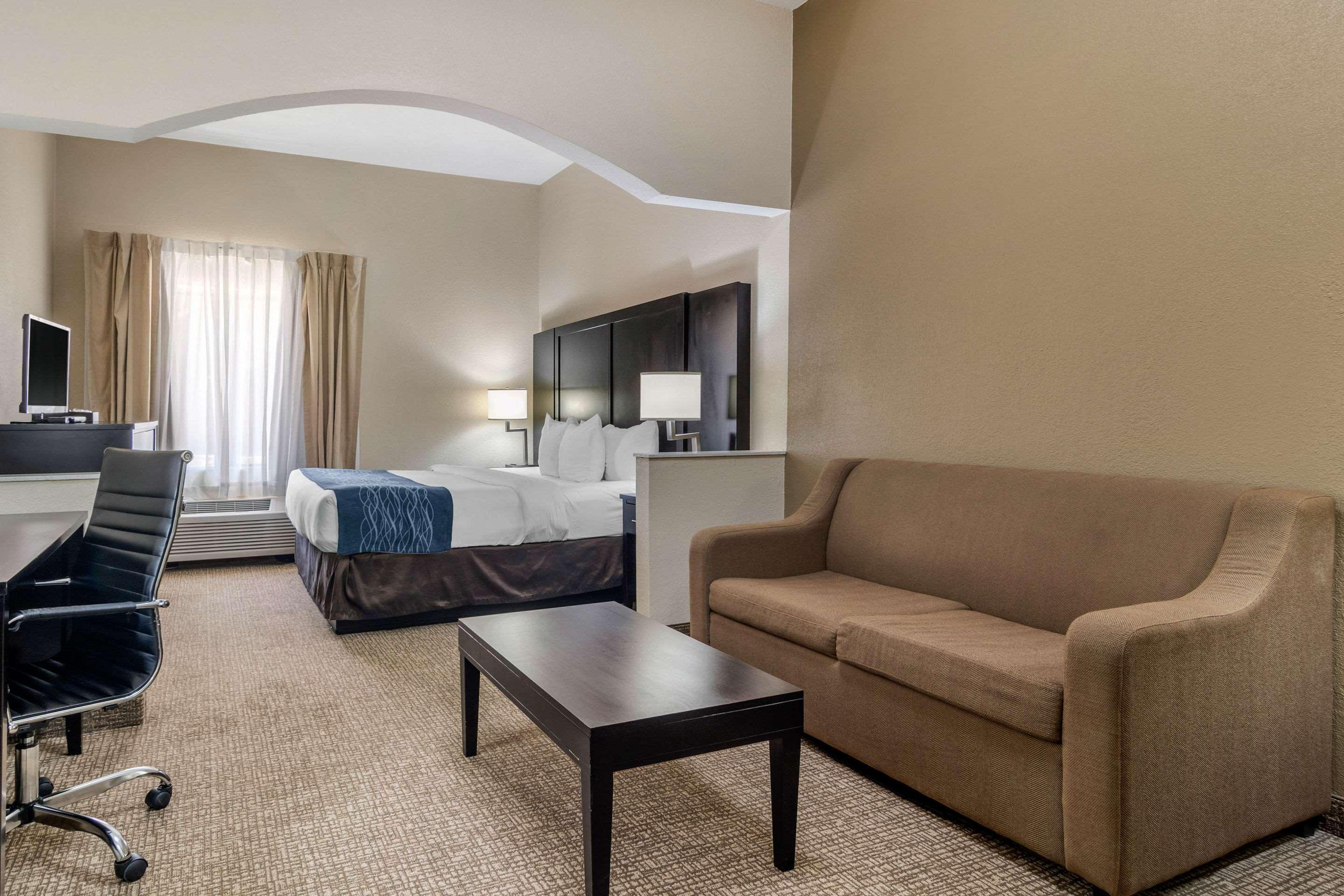 Comfort Inn & Suites Atlanta-Smyrna Экстерьер фото