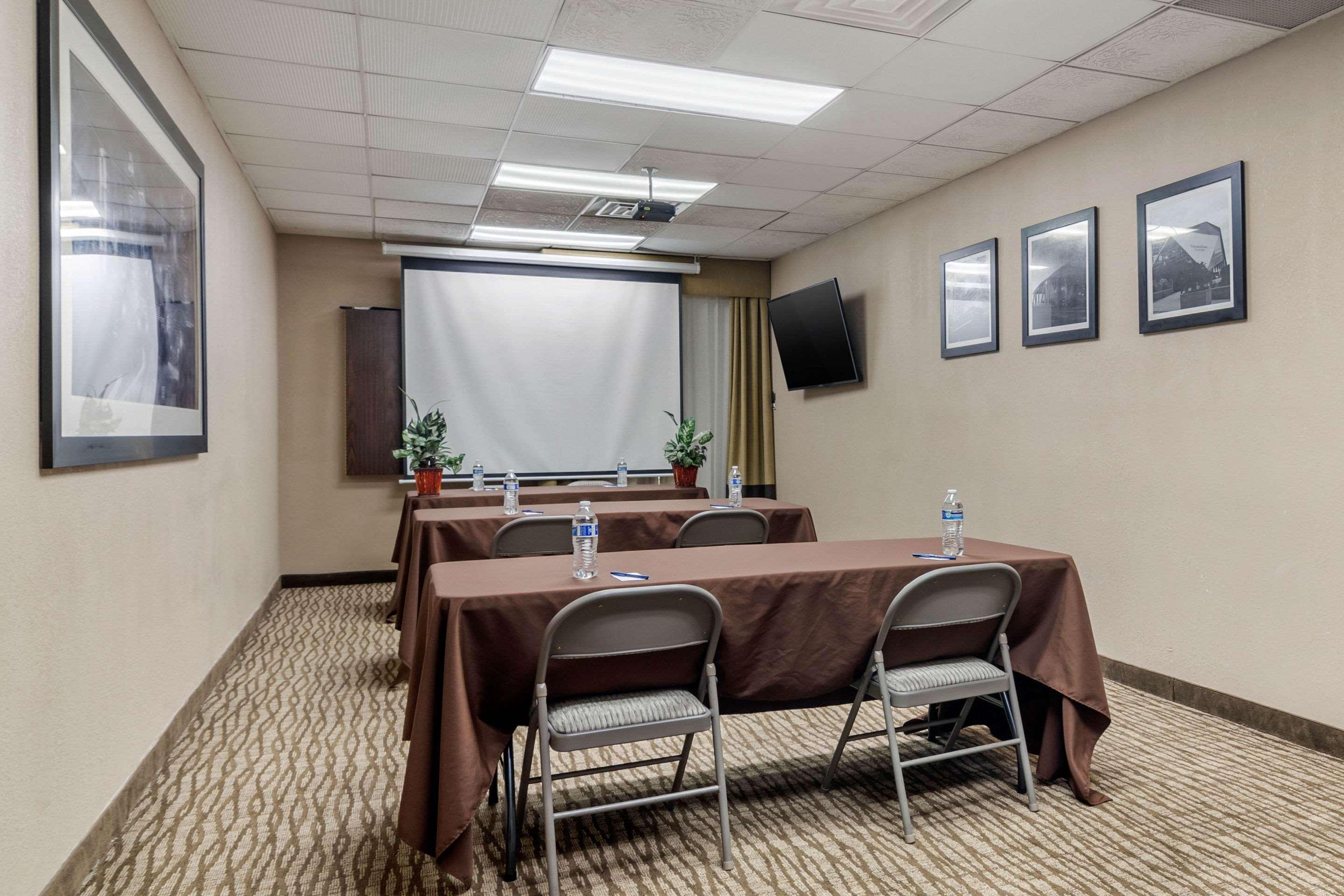 Comfort Inn & Suites Atlanta-Smyrna Экстерьер фото