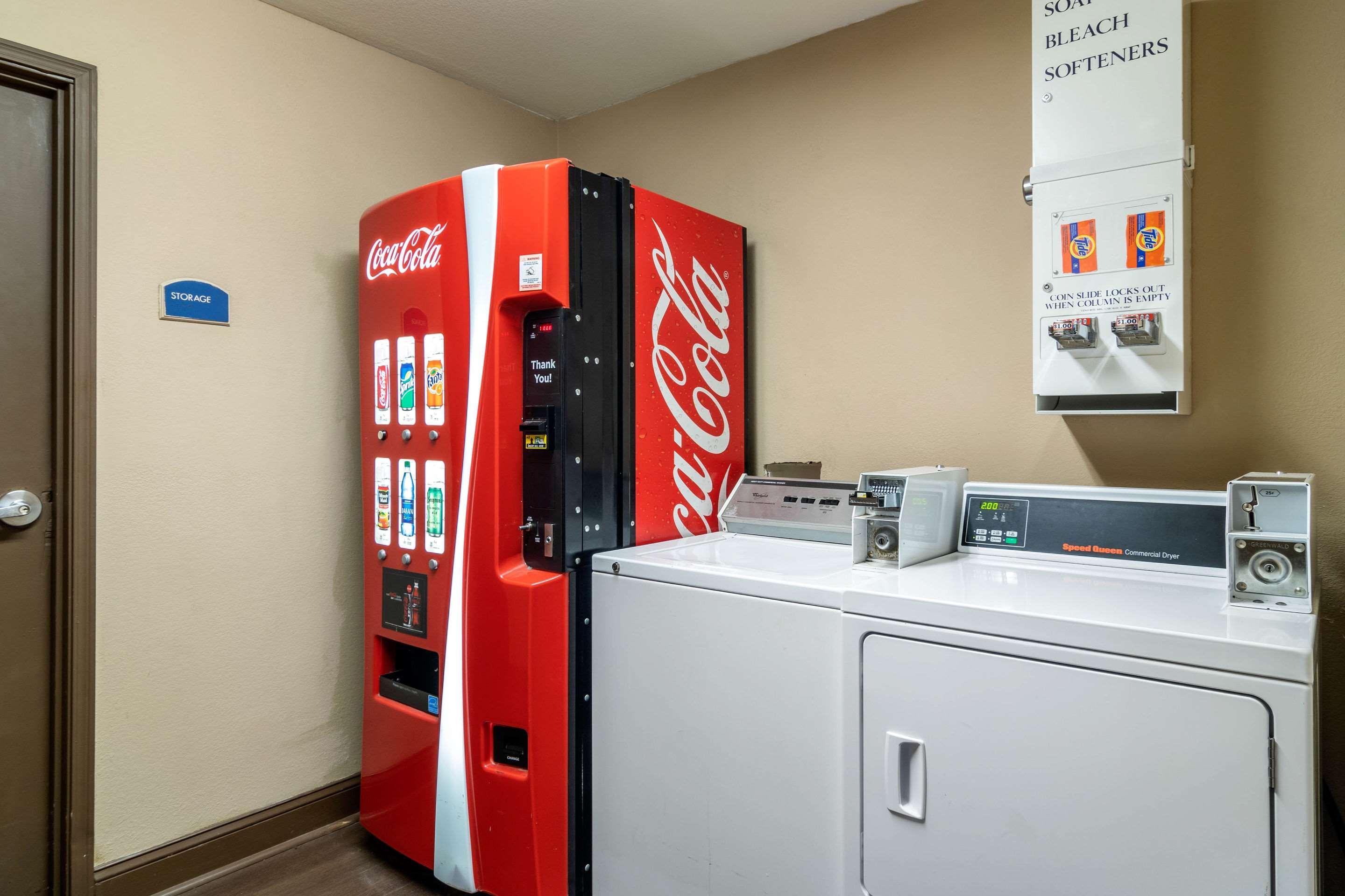 Comfort Inn & Suites Atlanta-Smyrna Экстерьер фото