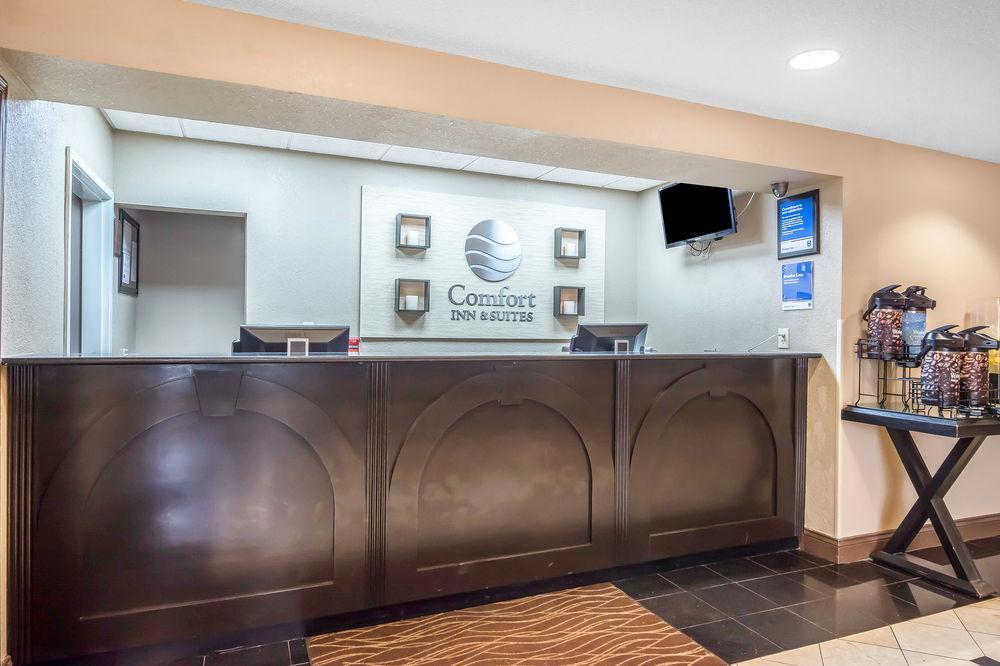 Comfort Inn & Suites Atlanta-Smyrna Экстерьер фото