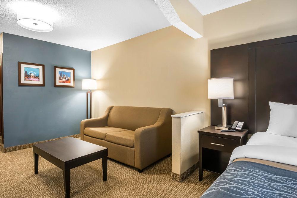 Comfort Inn & Suites Atlanta-Smyrna Экстерьер фото