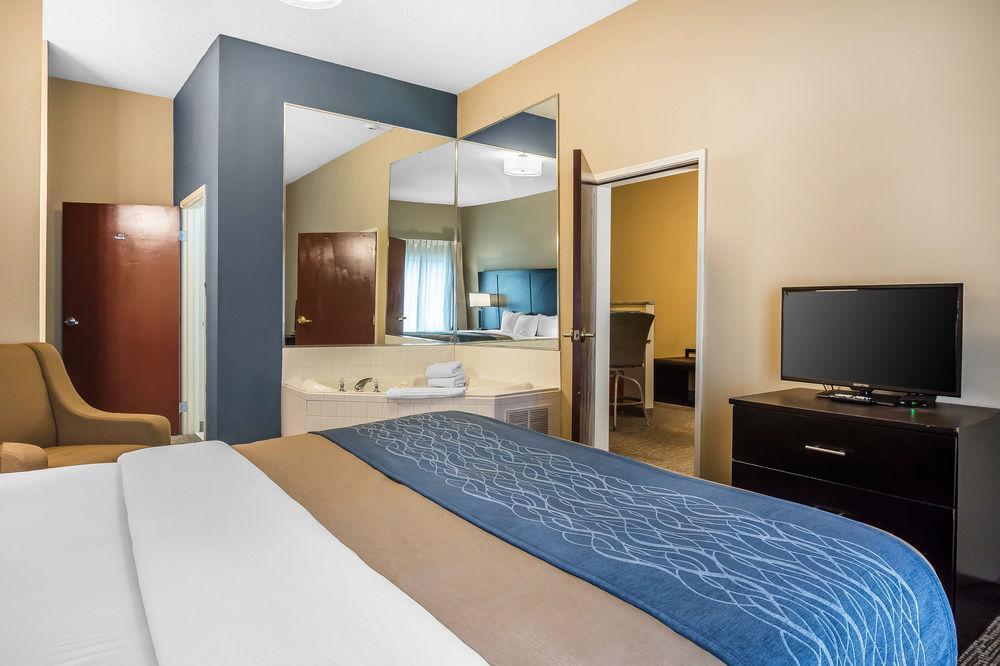 Comfort Inn & Suites Atlanta-Smyrna Экстерьер фото