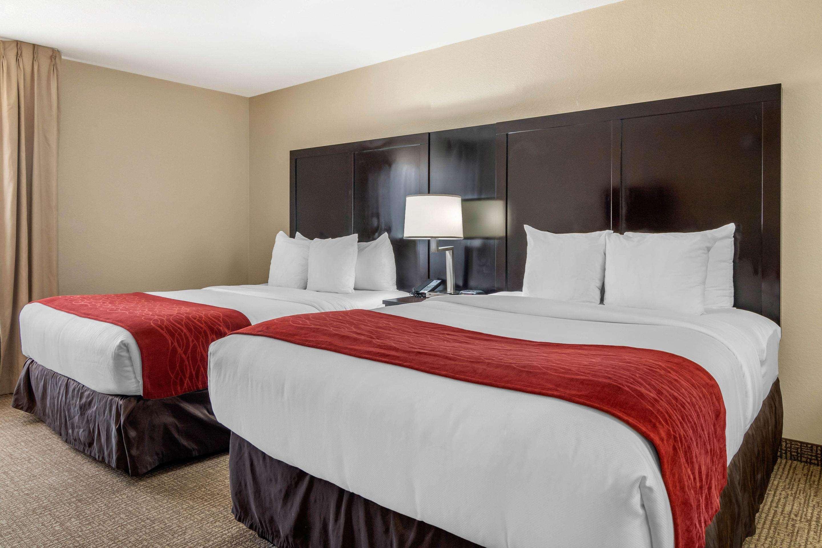 Comfort Inn & Suites Atlanta-Smyrna Экстерьер фото
