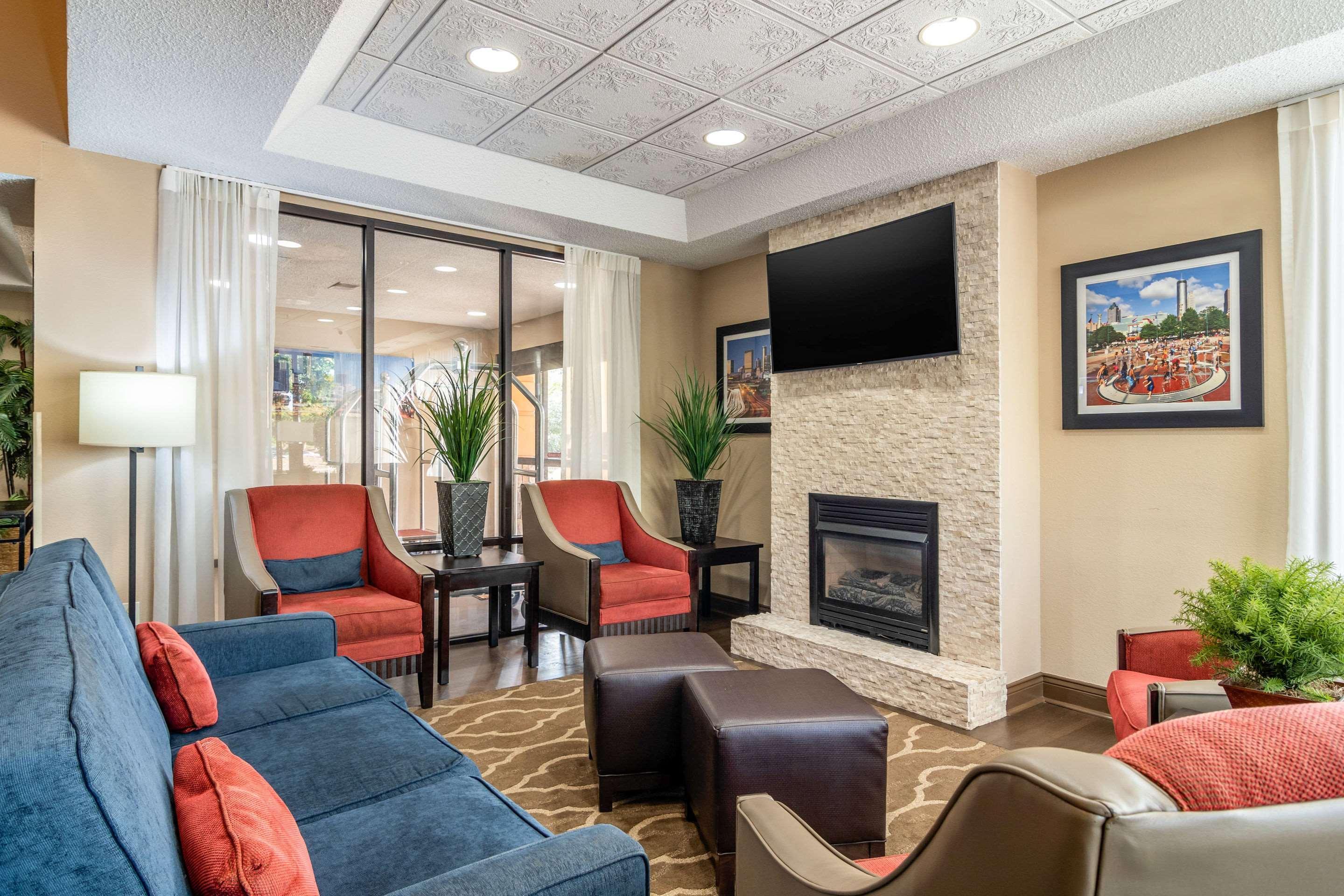 Comfort Inn & Suites Atlanta-Smyrna Экстерьер фото