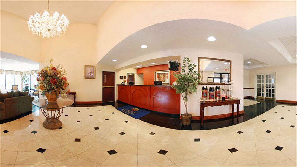 Comfort Inn & Suites Atlanta-Smyrna Экстерьер фото