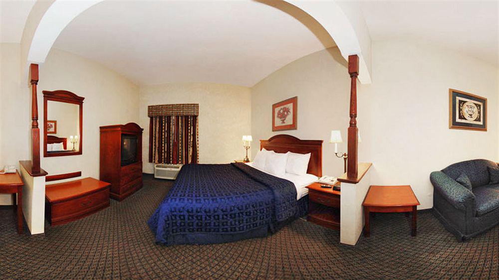 Comfort Inn & Suites Atlanta-Smyrna Экстерьер фото